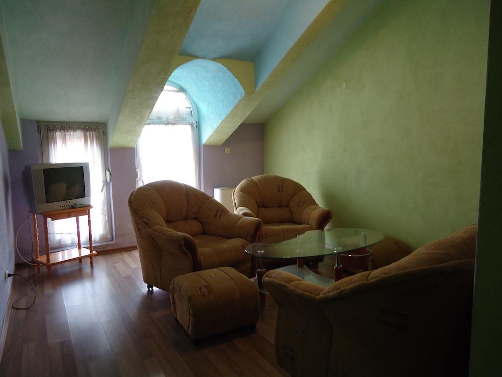 פטריך Dionis Hotel חדר תמונה